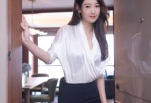 唐安琪《黑色短裙》原版写真 [83P-1.03G]-秀人美女