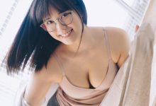 東雲うみ写真集「彼女が部屋でしたいこと」-秀人美女