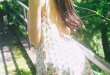 小山璃奈写真集「紅い花」-秀人美女
