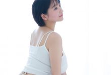 榎原依那写真集「ファースト・インパクト」-秀人美女