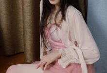 [IESS异思趣向] 2024.08.04 丝享家 1811 团团《粉白渐变（上）》[81P-82.3M]-秀人美女