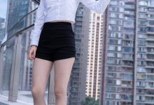 甜予摄影 NO.063 思思-板鞋、油亮灰丝（脚尖透明款）[136P+2V／9.98GB]-秀人美女