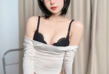 布丁大法 –  牛仔裤[26P-39.3M]-秀人美女