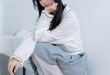 [BoBoSocks袜啵啵]NO.468 甜甜圈-高跟凉鞋、厚白丝、裸足、丝袜和裸足踩蓝莓剧情[150P+1V／7.57GB]-秀人美女