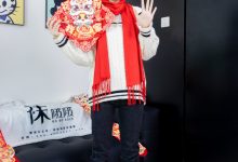 [BoBoSocks袜啵啵]NO.481 糯米-板鞋、白棉袜、裸足、对联迎新春，半脱袜子剧情[150P+1V／6.15GB]-秀人美女