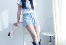 物恋传媒 NO.2272 岚岚-长靴、薄咖丝（脚尖加固款、仅在灰丝里打底）、薄灰丝（脚尖加固款）、两双丝袜叠穿模拟脚夹东西剧情[195P-1V-4.49G]-秀人美女