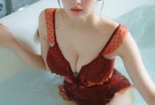 菜那セシル　ハタチのトキメキ　ＦＲＩＤＡＹデジタル写真集-秀人美女