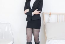 物恋传媒 NO.2306 青柠-高跟长靴、薄黑丝（脚尖加固款）、ol制服[260P-1V-6.48G]-秀人美女