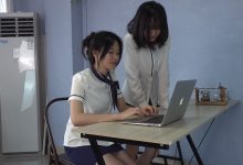 南国足艺 NO.027-琪梓潼公司工作中的丝袜脚，无意识非常自然，超级刺激[1V-3.08G]-秀人美女