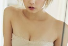 筱崎心写真集「ボクの金髪カノジョ」-秀人美女