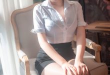 糖果果candy - 室内OL [102P-326MB]-秀人美女