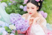 [IESS异思趣向] 2018.04.11 丝足便当215《足鉴》馨月 [98+1P]-秀人美女