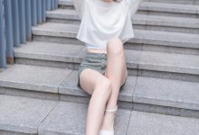 [喵糖映画] VOL.424 夏日短裤[40P-80.4MB]-秀人美女