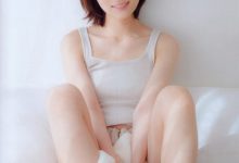 山下美月写真集「WHITE Graph 005 NEW GIRL」-秀人美女