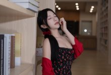 鱼子酱《图书馆》原版写真 [82P-901MB]-秀人美女