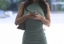 都市丽人浅绿色包臀裙女生[483P+V/11.5G]-秀人美女