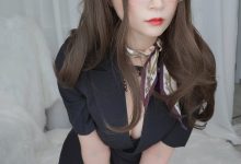 Coser小姐姐白银 - OL下的内衣 [124P12V-1.20GB]-秀人美女