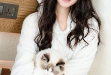 [Kelagirls克拉女神]2019.03.11《她与她的猫》汤怡[28P／522MB]-秀人美女