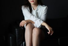 丝慕写真 张小姐的灰SW [58P]-秀人美女