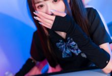 [YITUYU艺图语]2022.06.09 电竞少女 兔子Zzz不吃胡萝卜[21+1P／215MB]-秀人美女