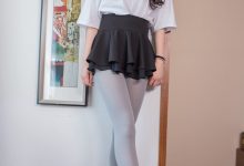 大生模拍 No.049 脱下厚灰丝 [52P-187MB]-秀人美女