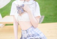 香草喵露露 NO.008 - 阳光庭院制服[50P／714MB]-秀人美女