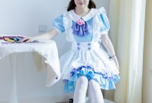 物恋传媒 NO.2359 恬恬-女仆装、平底鞋、厚白丝、老头乐挠脚剧情（盲盒1）[155P-1V-3.42G]-秀人美女