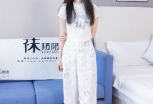 BoBoSocks袜啵啵 NO.550 甜甜圈-板鞋自然穿脏白棉袜 [148P1V-5.90GB]-秀人美女