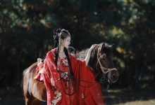 [YITUYU艺图语]2023.01.13 夕阳流火风舞沙，落日余晖映彩霞 吾岁[23+1P／461MB]-秀人美女