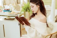 [YALAYI雅拉伊]2022.02.22 NO.900 女友来探班 诗咏[41+1P／410MB]-秀人美女