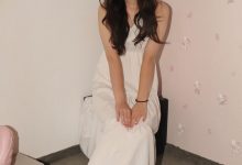 Pary摄影 NO.043 大美女琪琪回归献上38码雪白大美脚[121P／226MB]-秀人美女