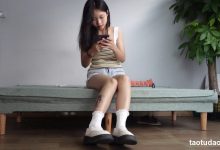 Pary摄影视频 006 大学生诗诗脱鞋袜贴上纹身贴展示36码娇小美脚[1V／2.1GB]-秀人美女