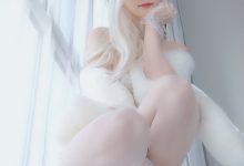 Coser小姐姐白银 - 白兔 [100P6V-683MB]-秀人美女