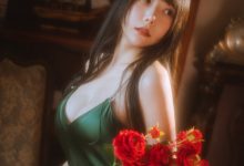 香草喵露露 - NO.46 杨枝甘露 绿色连衣裙 [45P1V-1.19GB]-秀人美女