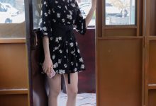 [BoBoSocks袜啵啵]NO.013 小甜豆-匡威帆布鞋、浅灰色短棉袜、肉丝[132P+1V／8.07GB]-秀人美女