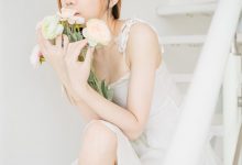 [YALAYI雅拉伊]2022.12.03 NO.989 白衣丽人 夜夜[44+1P／267MB]-秀人美女