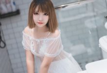 喵糖映画 VOL.025 半透浴室JK少女-秀人美女