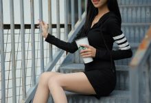 [IESS异思趣向] 2021.11.06 丝享家967：美子《天台大长腿》[77P／70MB]-秀人美女