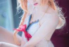 BLUECAKE  Bambi – Dive Into You + RED.Ver [89P-817MB]-秀人美女