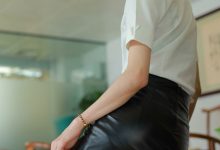 [IESS异思趣向] 2022.06.14 丝享家1117：小六《咖啡丝皮裙》[77P／111MB]-秀人美女