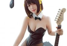 索索半半子 — 凉宫春日 [15P-70M]-秀人美女