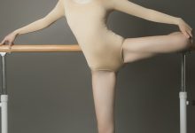 封疆疆v NO.008 - 爱宕泳装[14P／130MB]-秀人美女