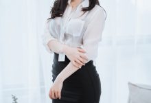 rioko凉凉子&面饼仙儿 - 黑丝ol制服双人 [105P11V-1.45G]-秀人美女