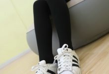 [誉铭传媒]袜足摄影 2019年 NO.018 时尚板鞋厚袜裸足[130P／705MB]-秀人美女