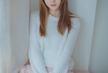 喵糖映画 VOL.077 粉格裙的眼睛娘-秀人美女