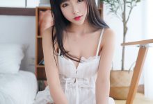 喵糖映画 VOL.135 清凉私房-秀人美女