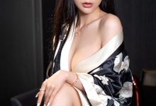 [Ugirls尤果网]爱尤物 2021.09.25 No.2181 桃子 光诺之美 [35P]-秀人美女