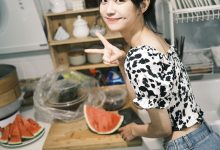 [YITUYU艺图语]2022.04.11 厨房吃瓜 飞鸟咕咕-[30+1P／300MB]-秀人美女