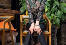 SIW斯文传媒 063 欧版翠绿印花高领长袖打底衫 - 新芳 [69P-189M]-秀人美女