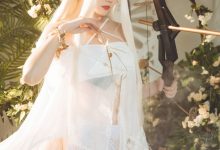 瓜希酱 - NO.66 明日方舟 白金泳装 (Platinum) [25P-159MB]-秀人美女